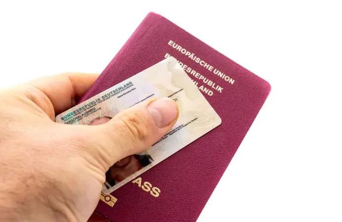 Almanya’da 2026 pasaport ve kimlik kartı ücretleri