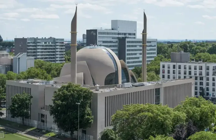 Almanya’da kiliseler kapanırken cami yapımı hızla artıyor