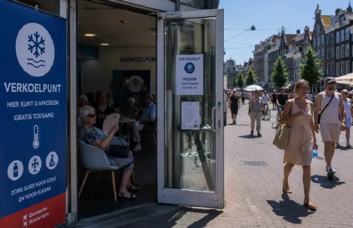 Hollanda'da birçok belediye aşırı sıcaklara karşı serinleme noktaları açtı