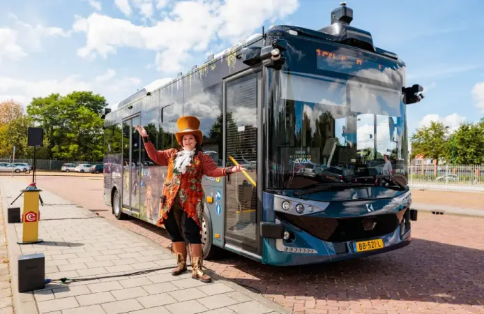 Karsan’ın otonom aracı Rotterdam Havalimanı’ndan sonra Efteling’de