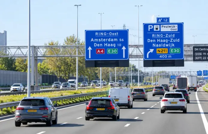 Hollanda’da polis trafik ihlallerini drone ile tespit edip ceza kesecek