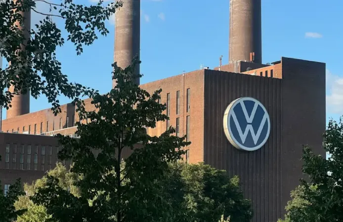 Volkswagen ve Audi, direksiyon kilitlenme riski nedeniyle 2,9 milyon aracı geri çağırdı