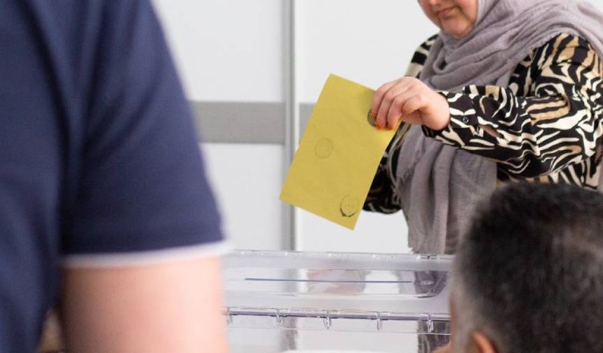 Yurt dışında ve gümrüklerde oy kullanan seçmen sayısı 1,6 milyona yaklaştı