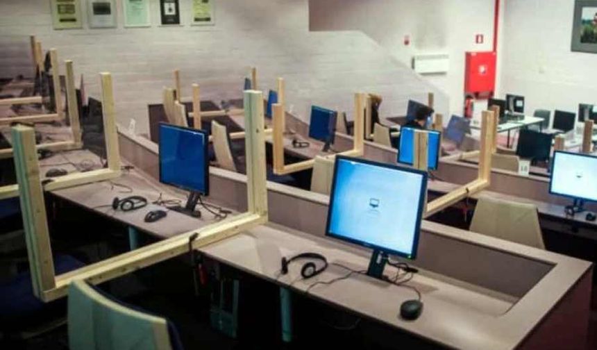 Belçika’da ehliyet sınavlarında sahtekârlık: Teori sınavı için 1500 Euro alıyorlar