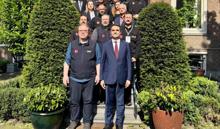 AFAD Heyeti Hollanda'da önemli temaslarda bulundu