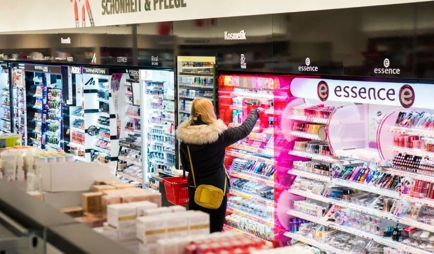 Almanya’da Rossmann, dm ve Müller’de satılan kozmetiklerde zararlı kimyasal çıktı!