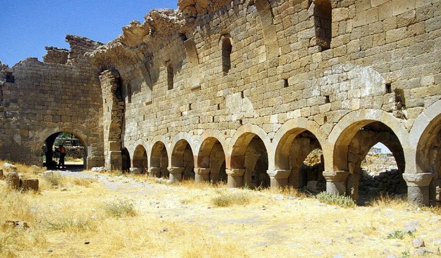 Karaman’da 15 yeni tarihi kilise yapısı keşfedildi
