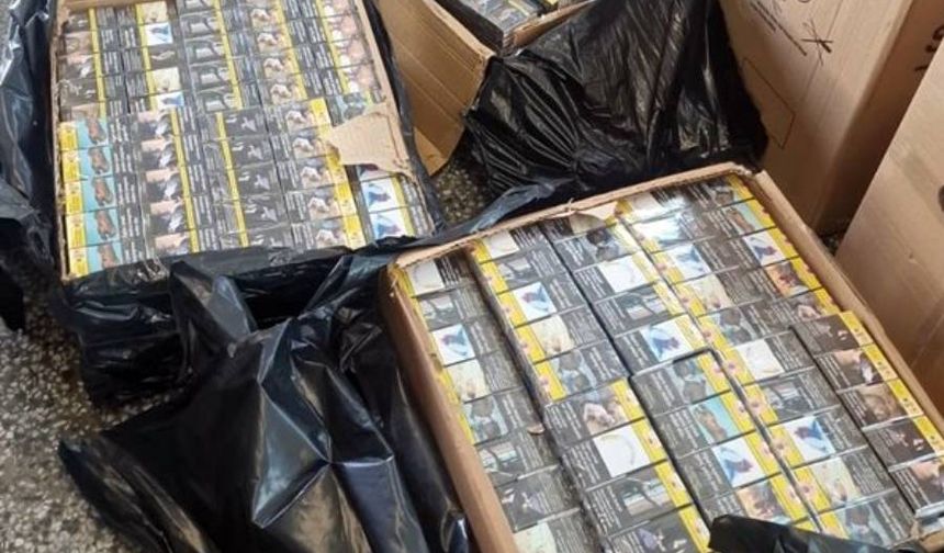 Bulgaristan sınırında 3 Türk aracında 4 bin paket sigara ele geçirildi