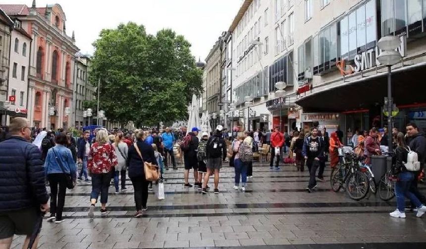 Almanya’da aile birleşimi vizelerinde ilk sırada Türkler yer aldı