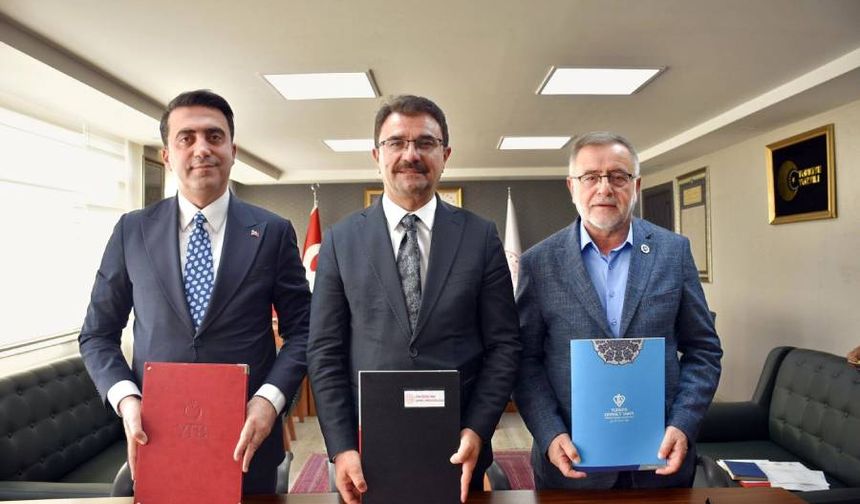 MEB, YTB ve TDV’den uluslararası imam hatip liseleri için iş birliği