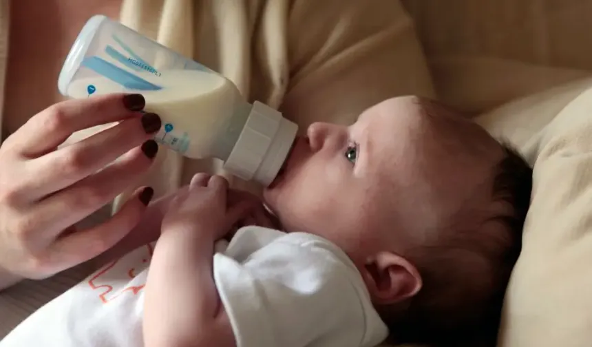 Geri çağrılan Nestlé bebek mamasıyla beslenen bir bebeğin ölümü araştırılıyor
