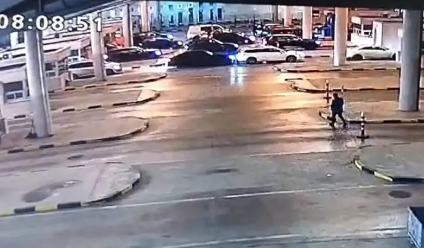 Kapıkule’de gurbetçi sürücünün karıştığı kazada gümrük memuru ağır yaralı