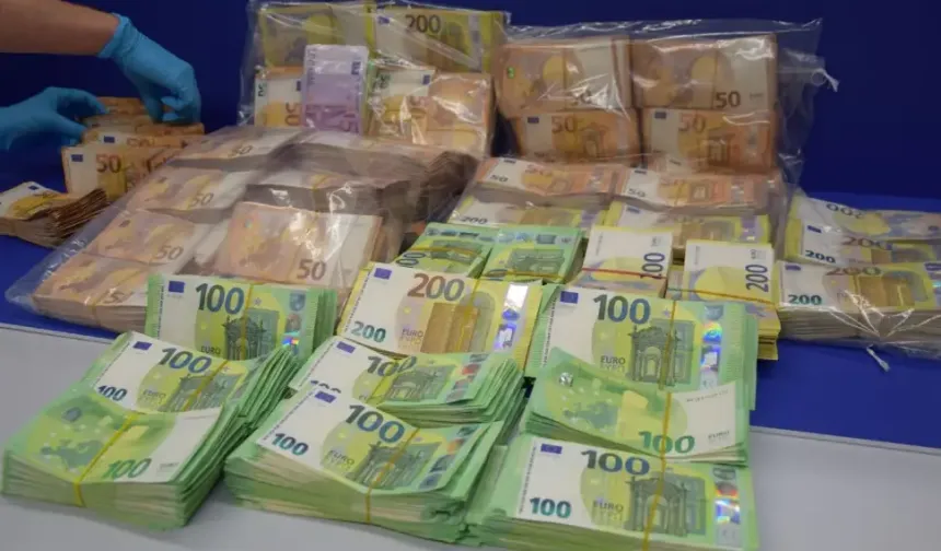 Almanya’da Türk futbolculara kara para aklama şüphesiyle soruşturma