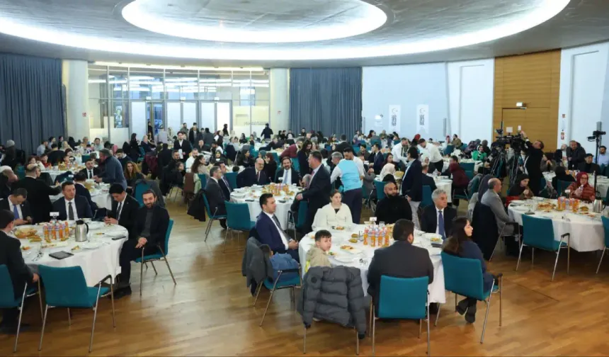 YTB Köln’de çocuklar ve ailelerle ramazan sofrasında buluştu