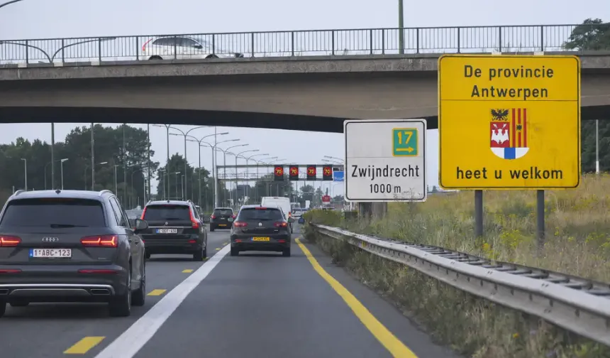 Belçika'da ücretli yol dönemi başlıyor, işte vinyet ücretleri