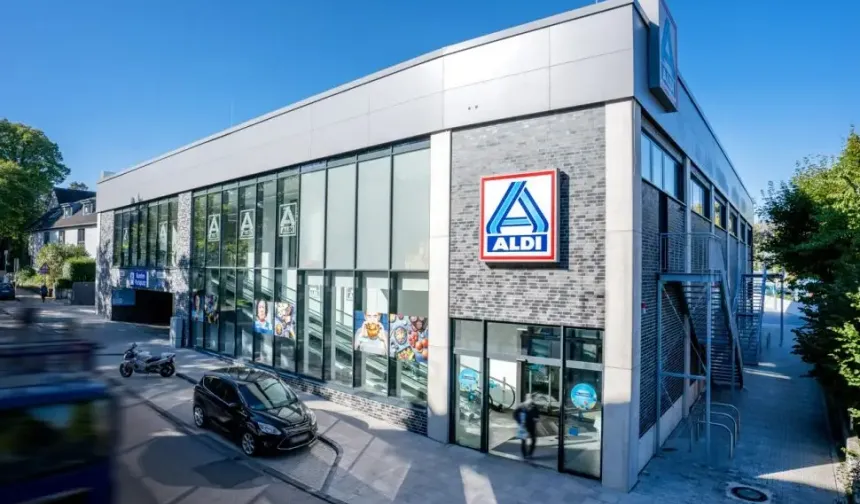 Almanya’da Aldi’de satılan hindi şnitzeller plastik parça riski nedeniyle geri çağrıldı