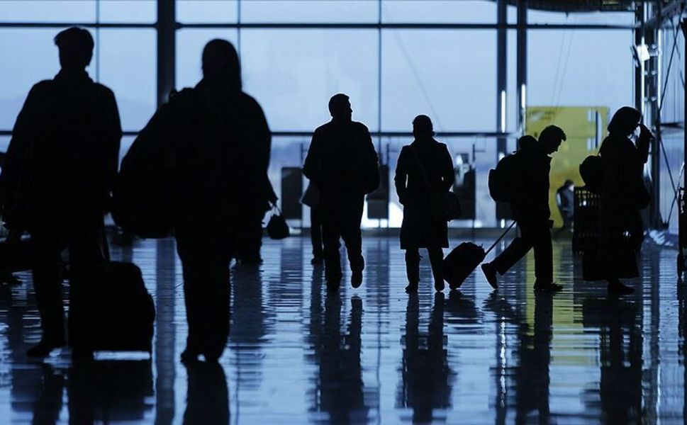 İngiltere ETA kontrollerini sıkılaştırdı: İzni olmayanlar giremeyecek