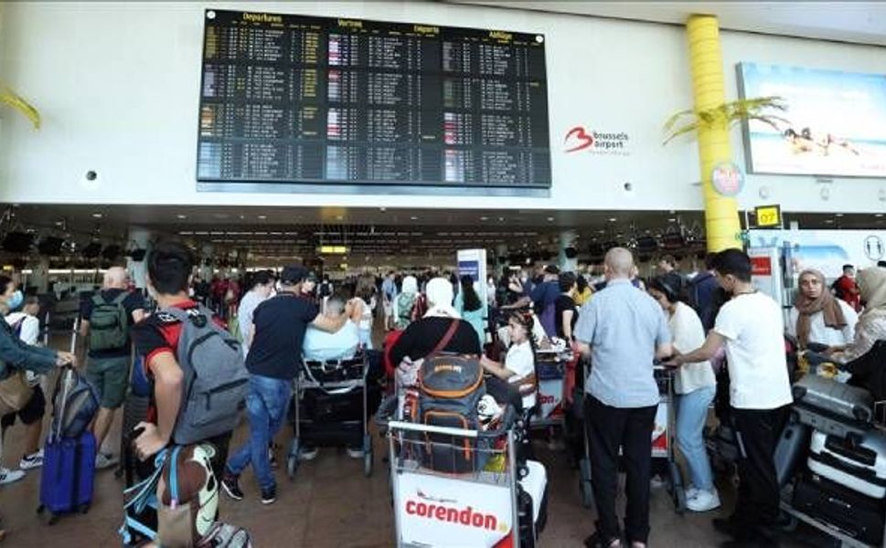 Belçika’da grev nedeniyle Brüksel ve Charleroi havalimanlarında uçuşlar iptal edildi