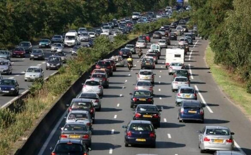 Fransa’da şehir merkezlerinde dizel araç kısıtlaması kaldırılıyor