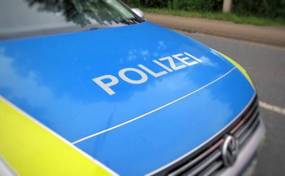 Almanya’da maskeli soyguncu Türk gencin müdahalesiyle yakalandı