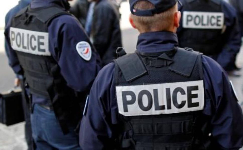 Fransa’da bir çift, kadını 5 yıl garajda tuttu, işkence edip parasını aldı