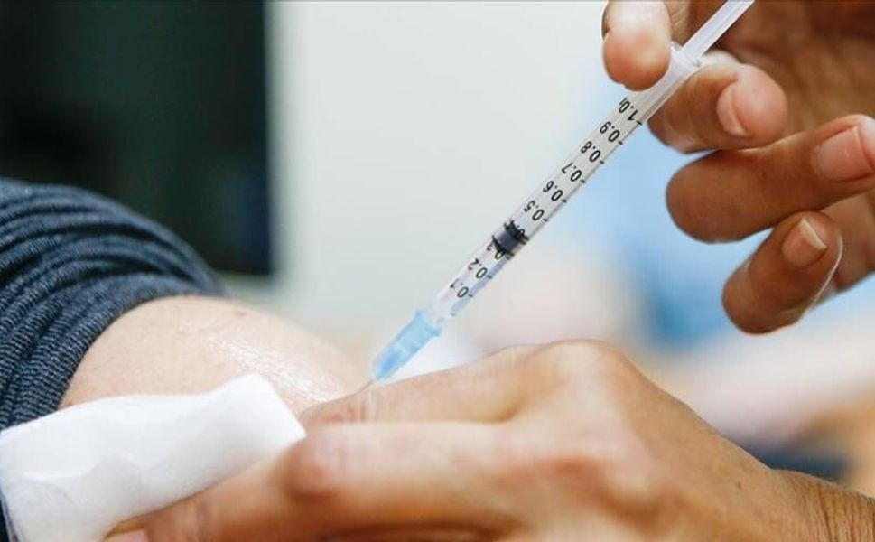 BioNTech COVID-19 aşı üretimini durduruyor, fabrikalarını kapatıyor