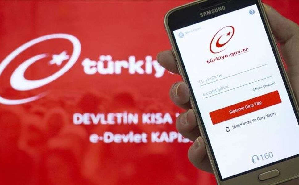 Yurt dışındaki Türkler için e-Devlet üzerinden acil durum bildirimi hizmete girdi