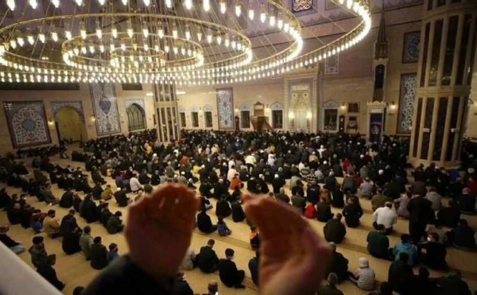 Hollanda, Almanya ve diğer Avrupa ülkelerinde 2026 Kurban Bayramı namaz saatleri