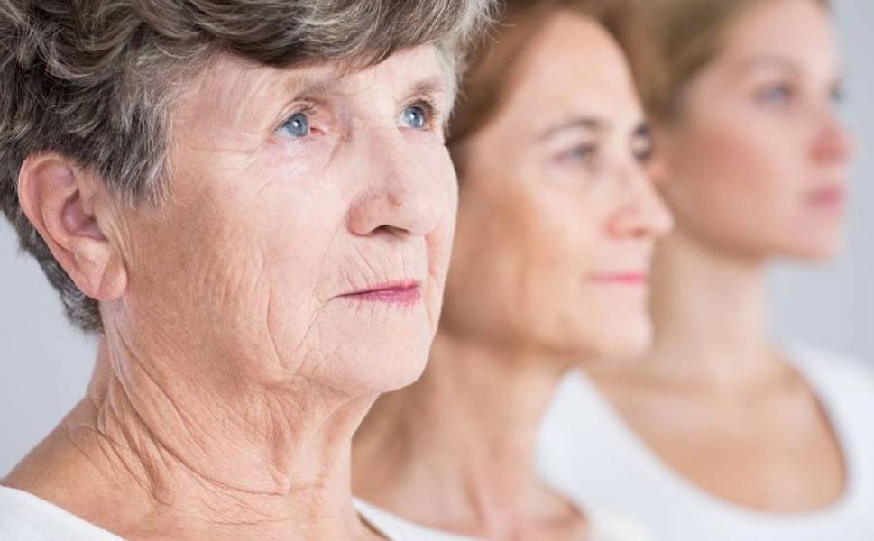 Bu alışkanlıklar cildi sandığınızdan daha hızlı yaşlandırıyor