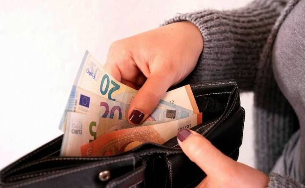 Almanya’da düşük gelirli aileleri en çok kira ve gıda giderleri zorluyor