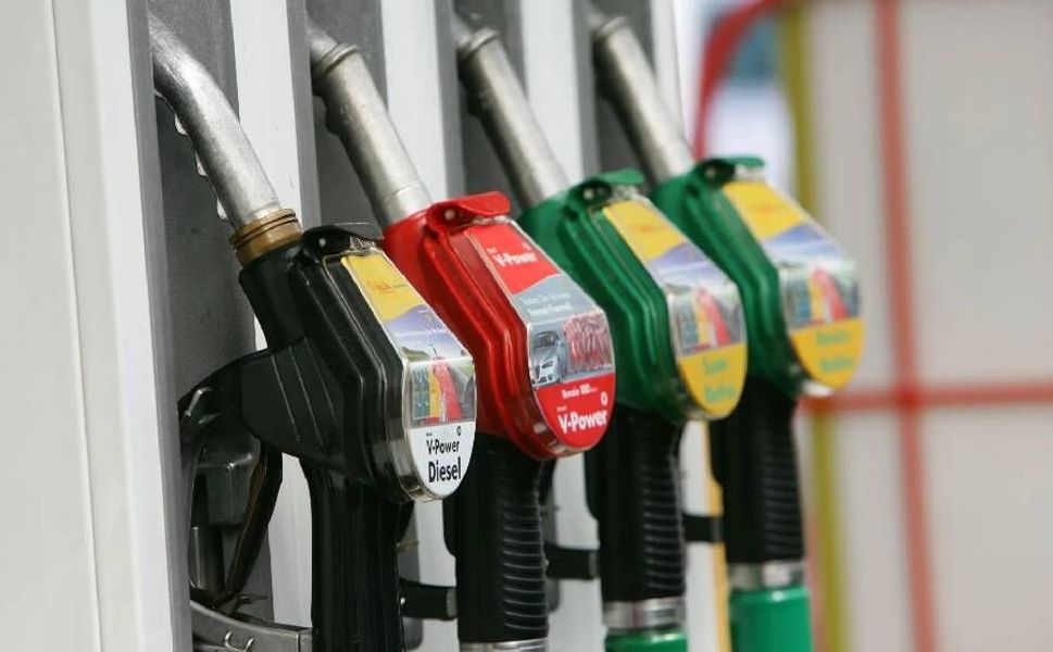Orta Doğu gerilimi piyasaları sarstı: Petrol fiyatları son dört yılın zirvesinde
