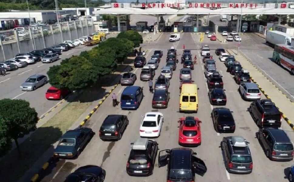 Türkiye’ye araçla gidecek gurbetçilere önemli kolaylık
