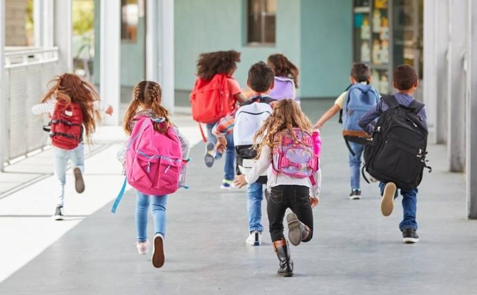 Hollanda’da ayrımcılığa uğrayan çocuklar için ihbar hattı kuruldu