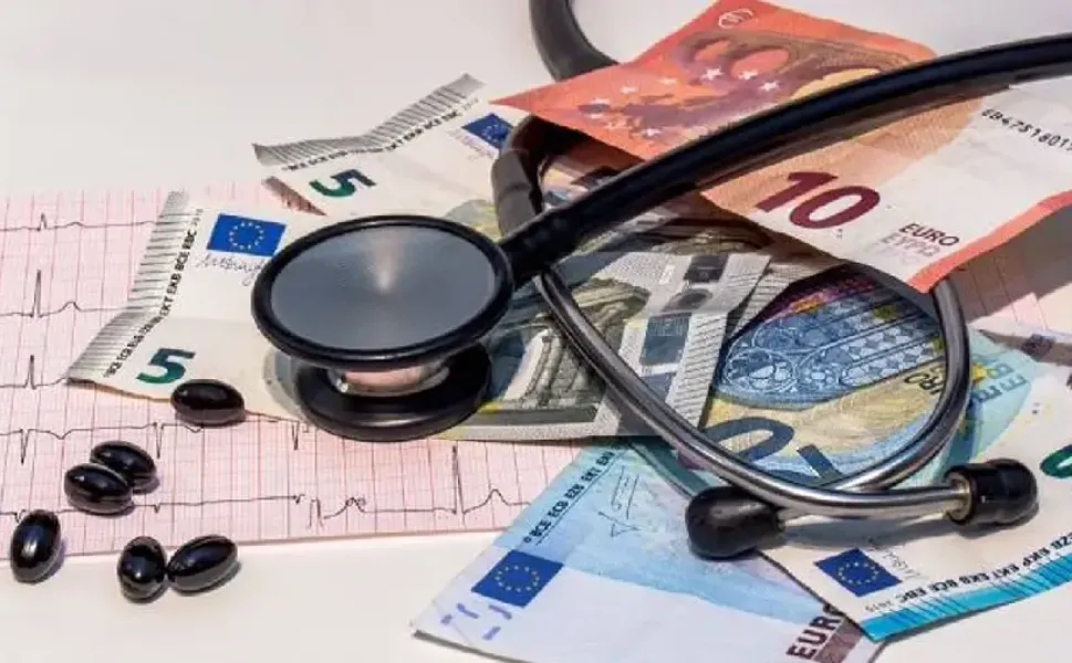 Hollanda’da 2026 sağlık sigortası primleri açıklandı: İşte yeni fiyatlar