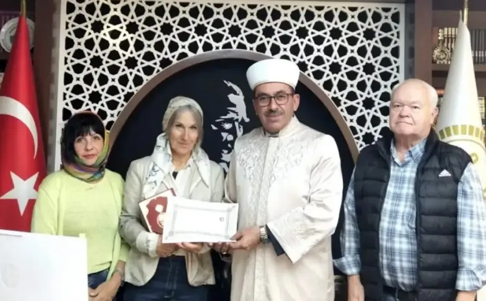 Alman çift Alanya’da Müslüman oldu