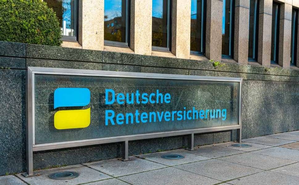 Almanya'da çalışana kötü haber: Emeklilik puanı rekor seviyeye çıkıyor
