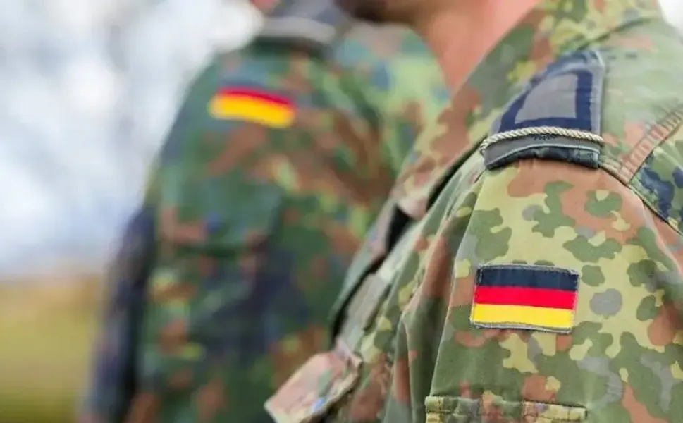 Almanya’da 18 yaşındakiler için gönüllü askerlik hizmeti kabul edildi