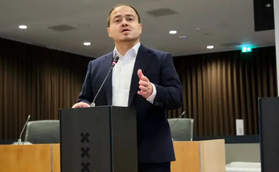 Amsterdam’da İslami mezarlık için somut adım atılsın çağrısı