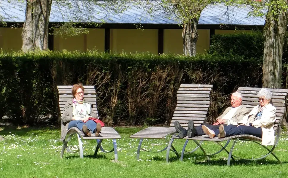 Hollanda Senatosu'nda çoğunluk AOW yaşını artırmaya karşı