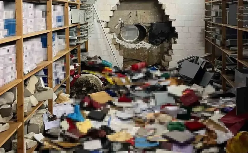 Almanya’da Sparkasse soygununda bir kadının 1 milyon euroluk altını çalındı