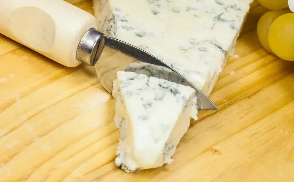 Almanya’da Aldi, Netto ve Kaufland’da satılan bir peynir geri çağrıldı