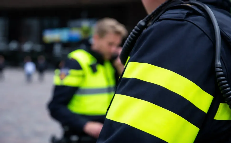 Hollanda’da polis suçsuz kadının fotoğrafını şüpheli diye paylaştı