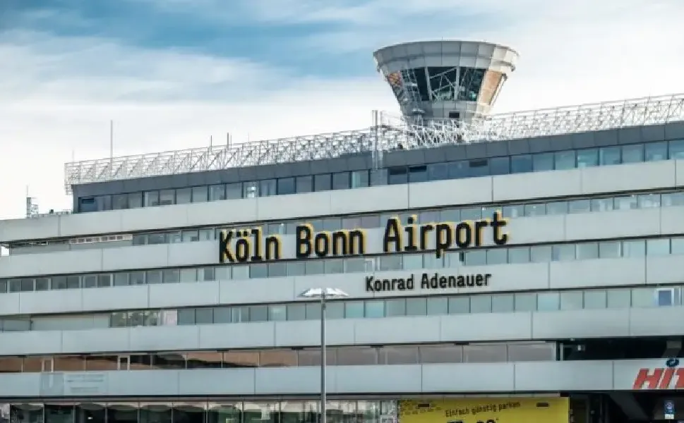Köln/Bonn Havalimanı’nda güvenlik nedeniyle tüm kalkışlar durduruldu