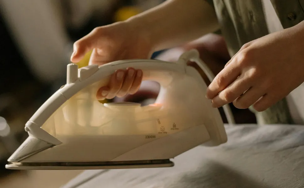 Ütüye musluk suyu koyarsanız ne olur?