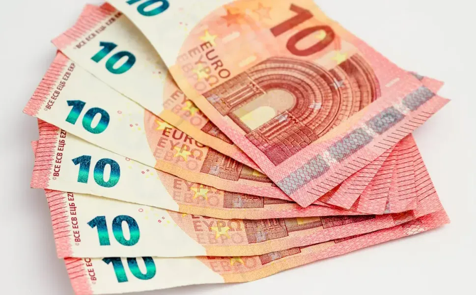 Belçika’da dolaşımda olan sahte 10 eurolar için uyarı yapıldı