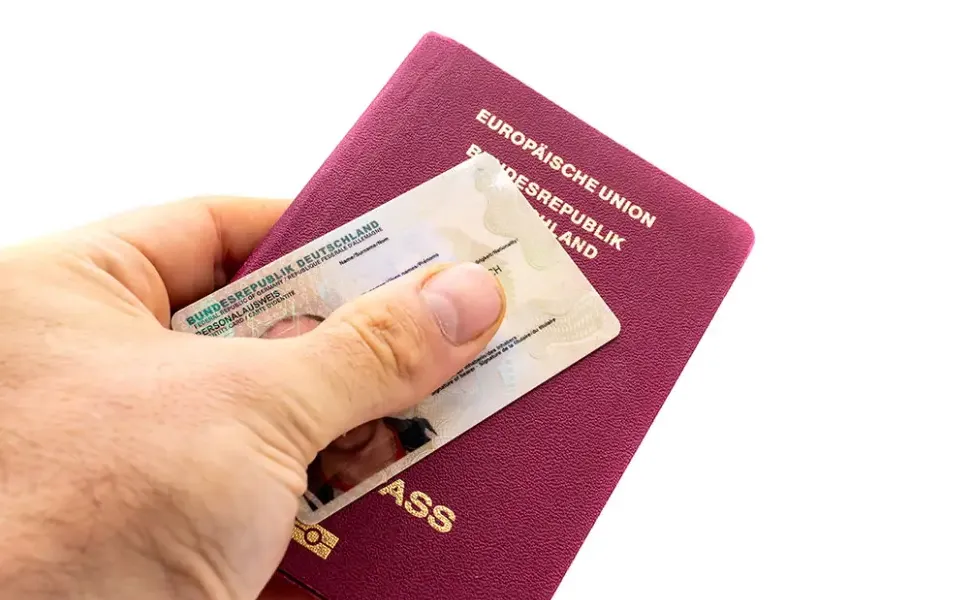 Almanya’da 2026 pasaport ve kimlik kartı ücretleri