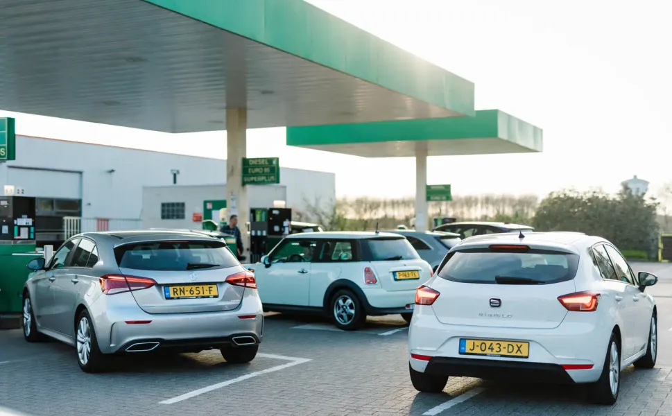 Hollandalılar savaş sonrası Belçika’da benzin ve alışverişe 14 milyon euro harcadı