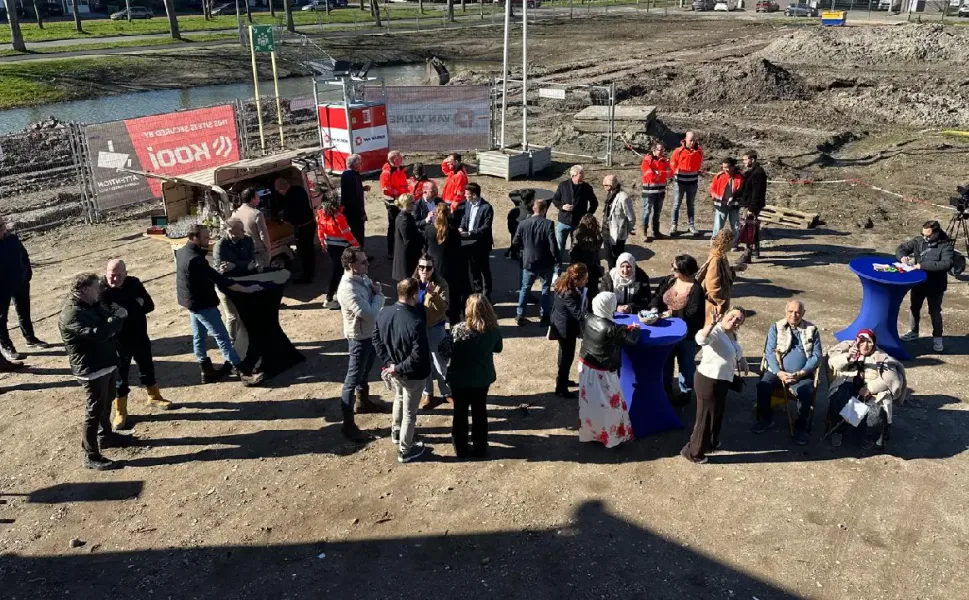 Hollanda'da Türk demans ve Alzheimer hastalarına özel bakım merkezinin temeli atıldı