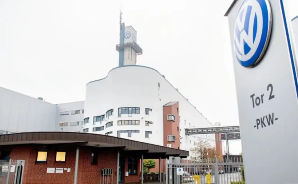 Alman devi Volkswagen İsrail'in Demir Kubbe parçalarını üretecek