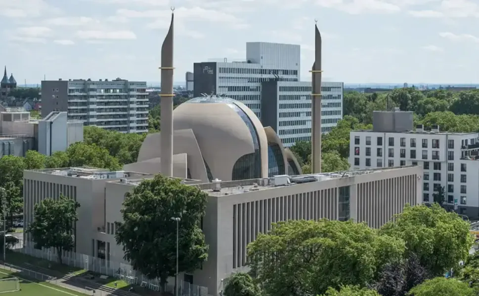 Almanya’da kiliseler kapanırken cami yapımı hızla artıyor